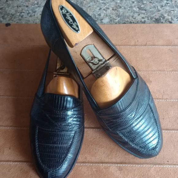 MAGNANNI MENS Black LizardSkin Slipon Penny Loafer Size 11M (94)